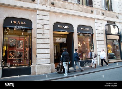 prada roma negozi|negozi prada italia.